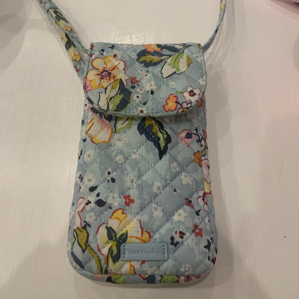 Vera Bradley Carson cellphone crossbody